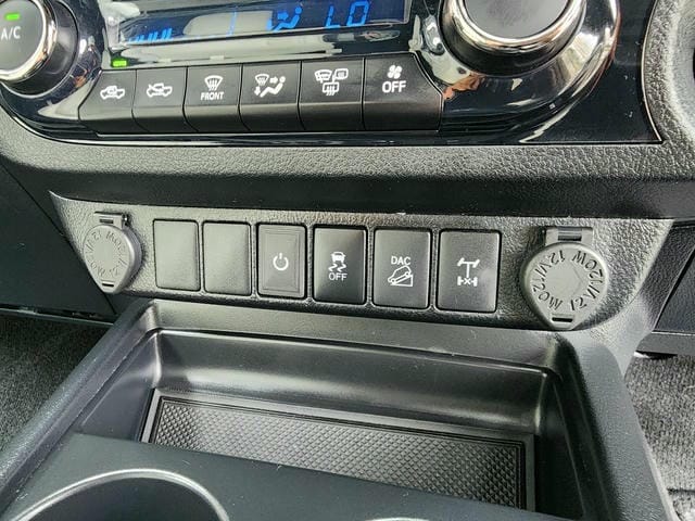 5069222