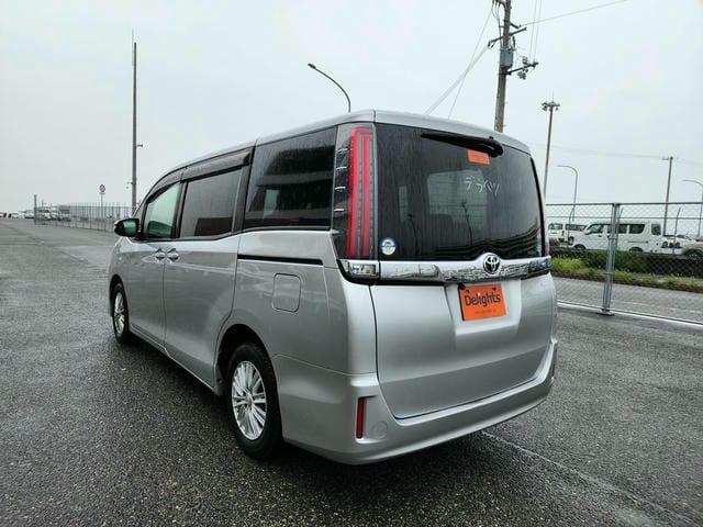 506953
