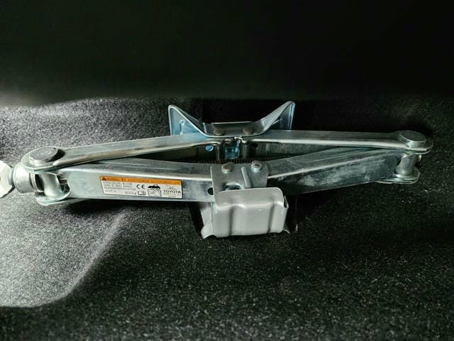 5069716