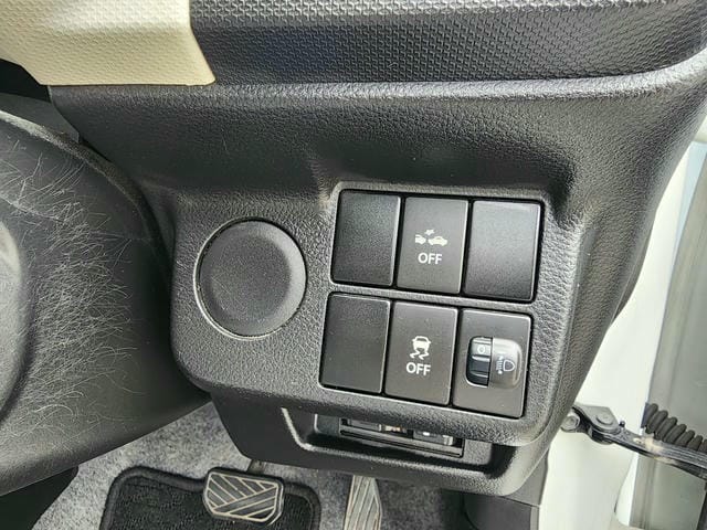 5070216