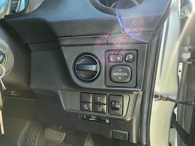 5070418