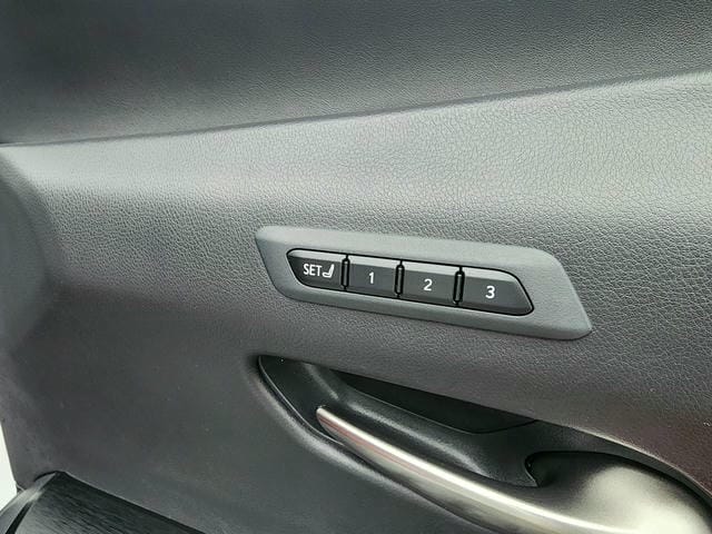 5071418