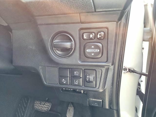 5072217