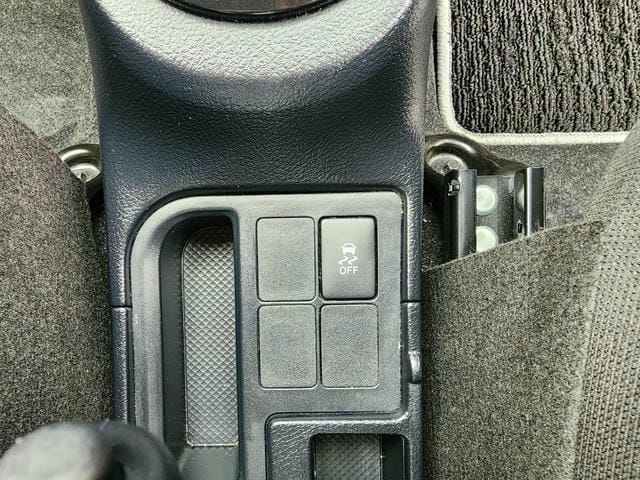 5074321