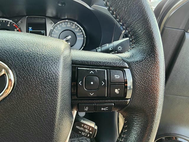 5074421