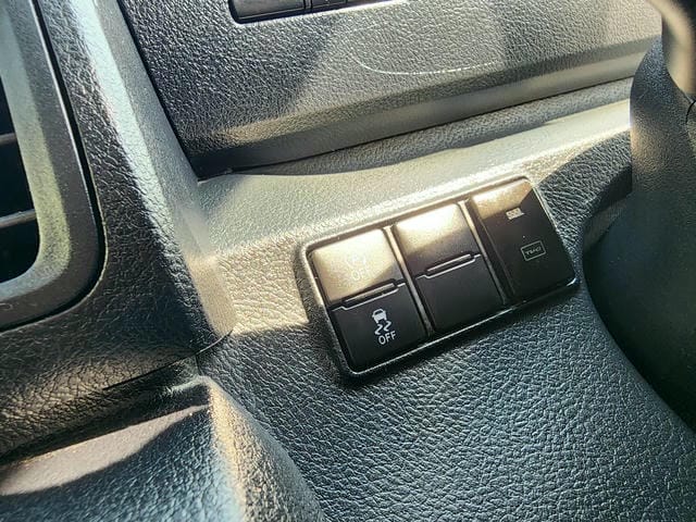 5074922