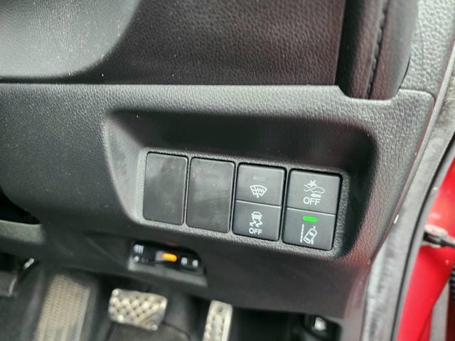5075617