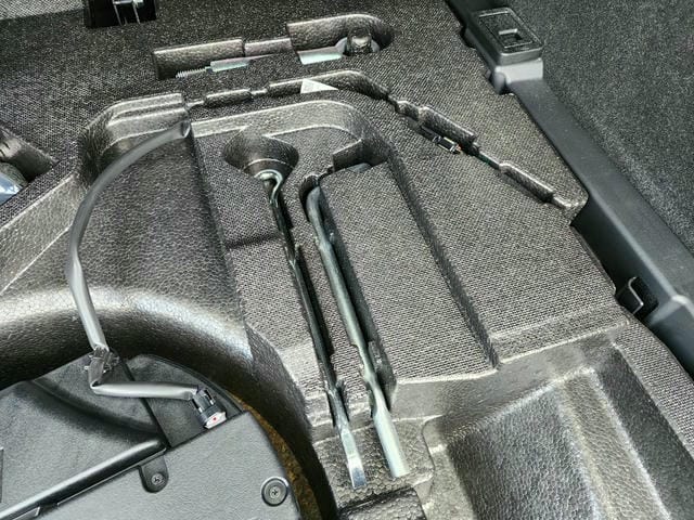 5076115