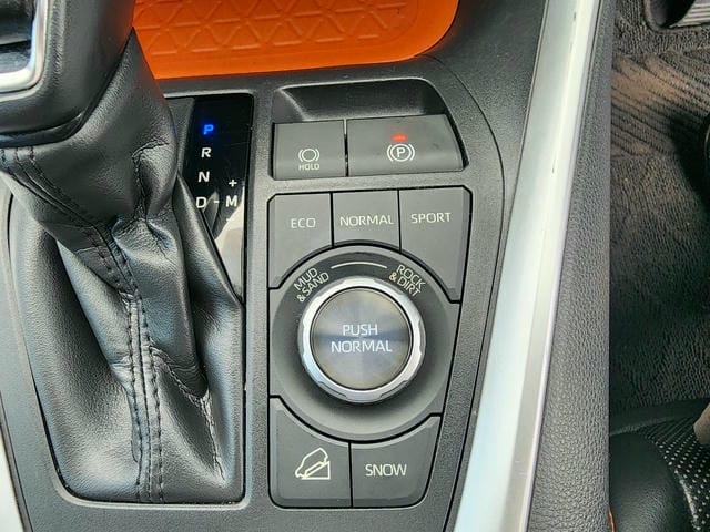 5076722