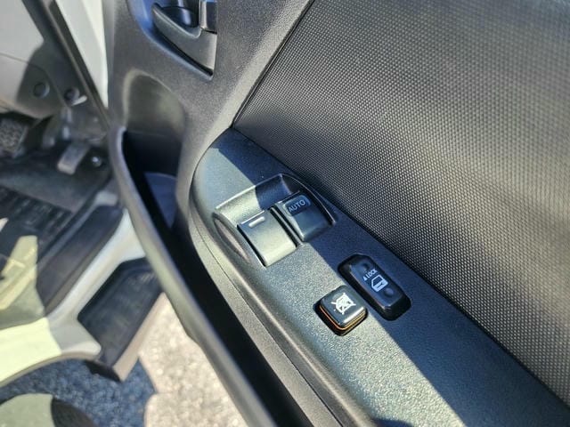 5082813