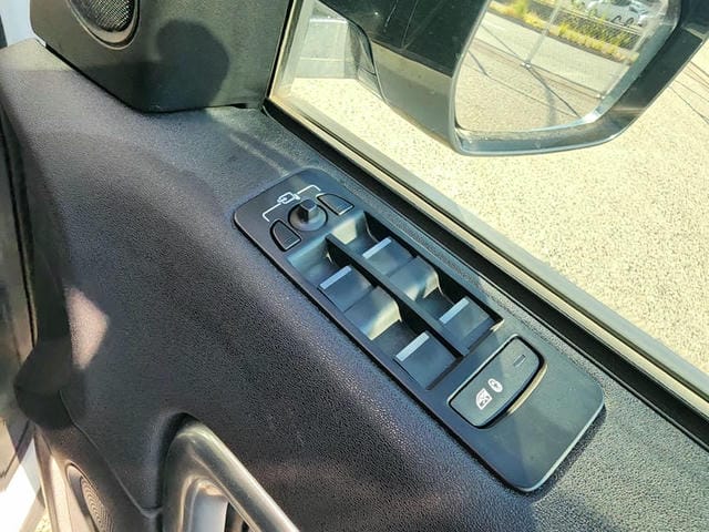 5083619