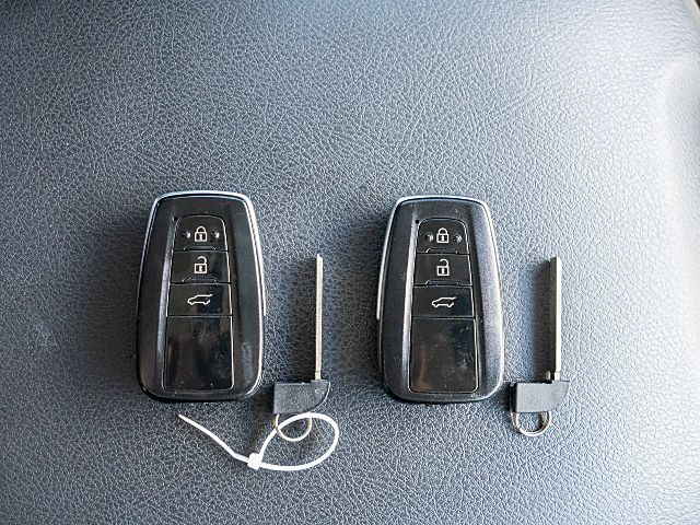 5085037