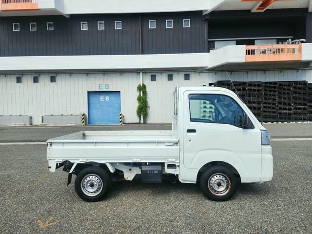 508890