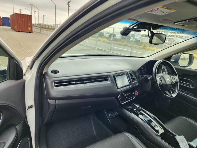 HONDA VEZEL HYBRID Z HONDA SENSING 4WD 2019/10 photo 9