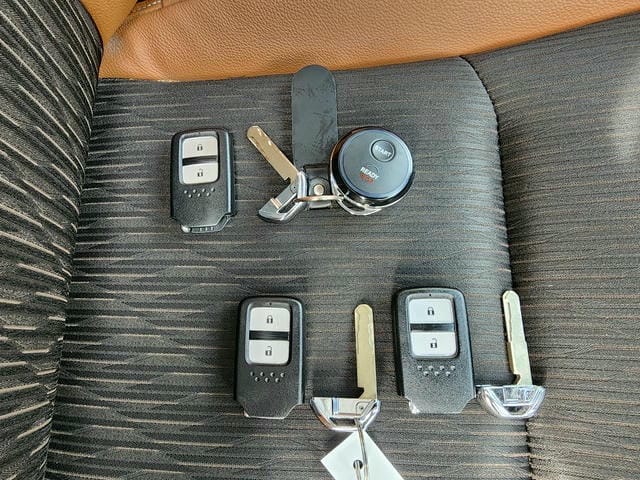 HONDA VEZEL HYBRID Z HONDA SENSING 2019/12 photo 19