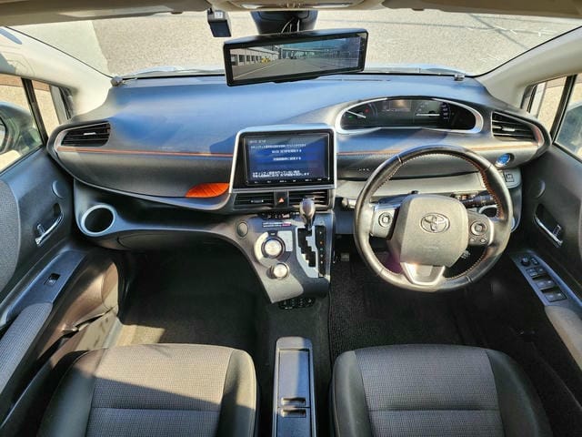 TOYOTA SIENTA HYBRID G 2019/7 photo 10