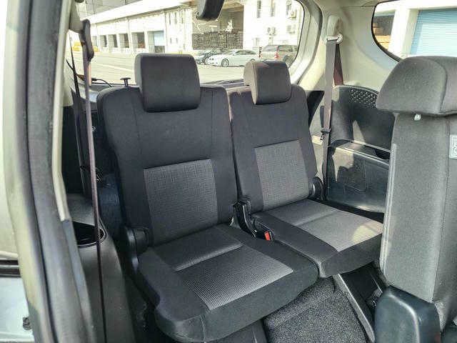 TOYOTA SIENTA HYBRID G 2019/7 photo 13