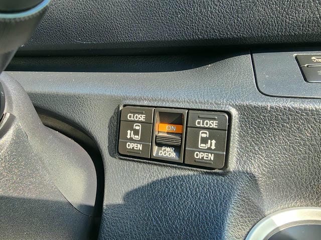TOYOTA SIENTA HYBRID G 2019/7 photo 22