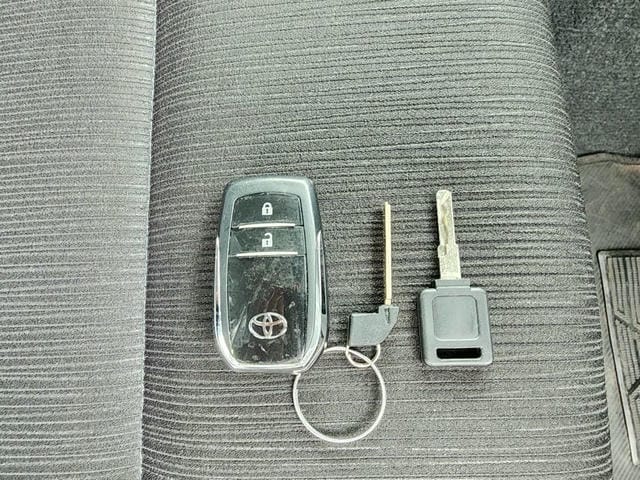 5094817
