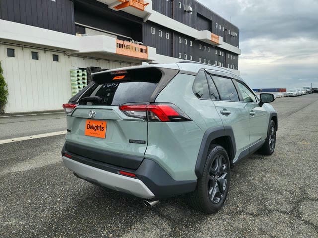 TOYOTA RAV4 ADVENTURE 4WD 2019/10 photo 3