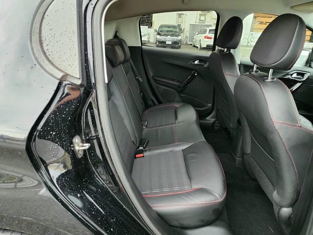 PEUGEOT 208 GT LINE 2019/8 photo 12
