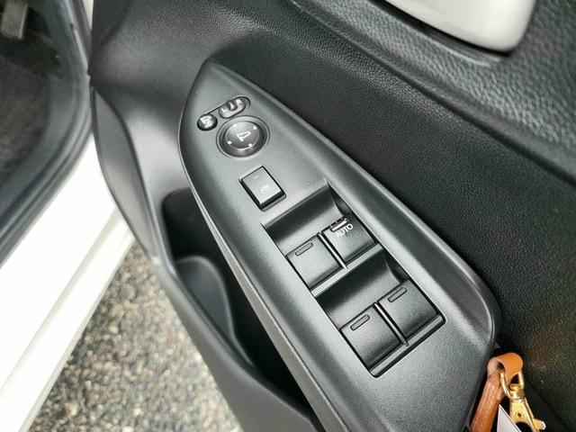 HONDA SHUTTLE HYBRID HONDA SENSING 4WD 2019/1 photo 18
