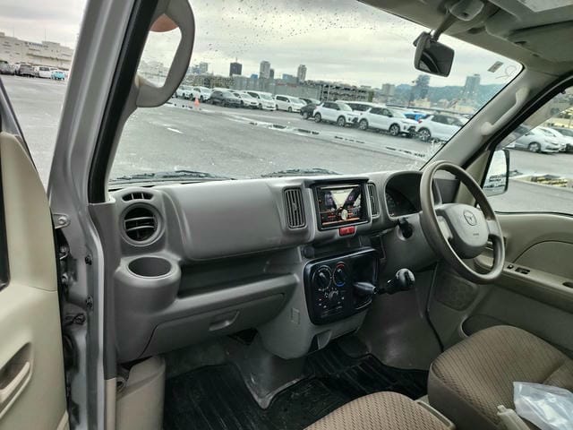 MAZDA SCRUM VAN PC 2019/ photo 9