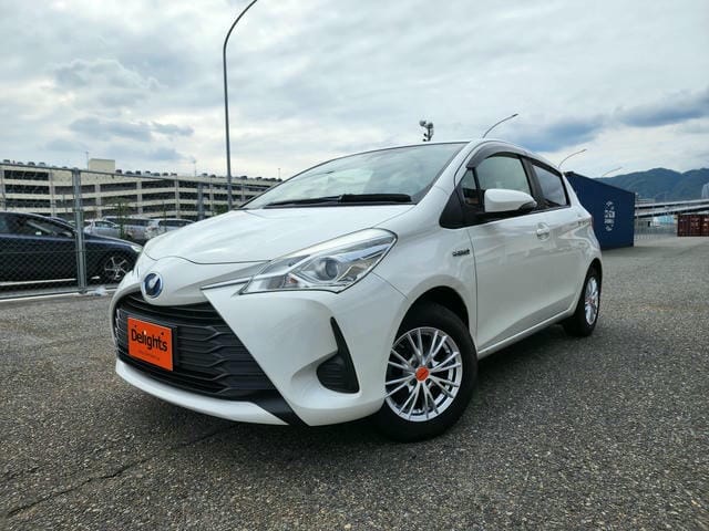 TOYOTA VITZ HYBRID F 2019/6 photo 7