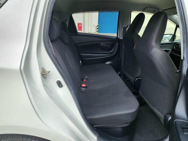 TOYOTA VITZ HYBRID F 2019/6 photo 12