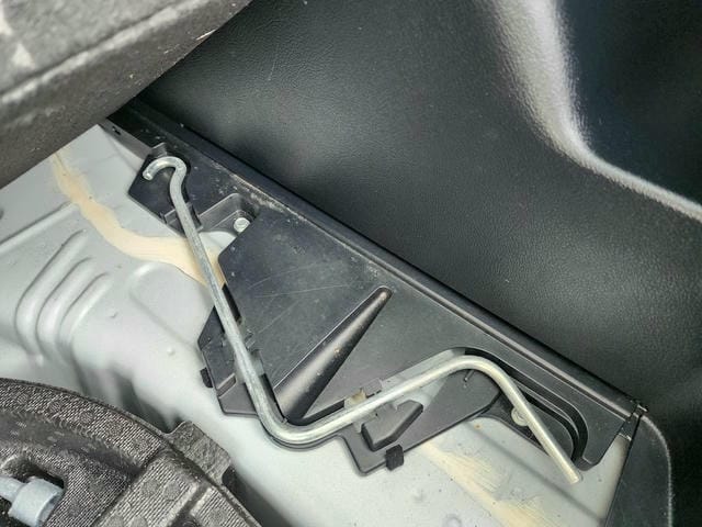 TOYOTA VITZ HYBRID F 2019/6 photo 16