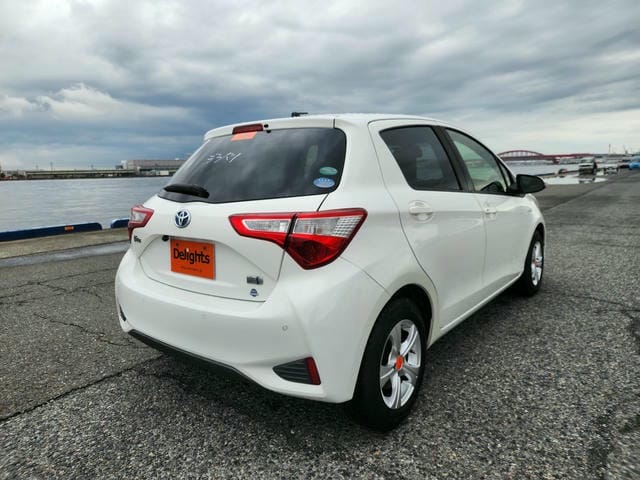 TOYOTA VITZ  2019/9 photo 3