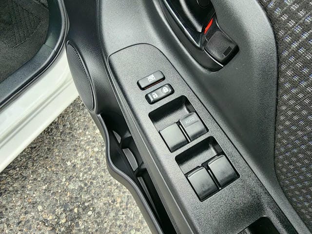 TOYOTA VITZ  2019/9 photo 18