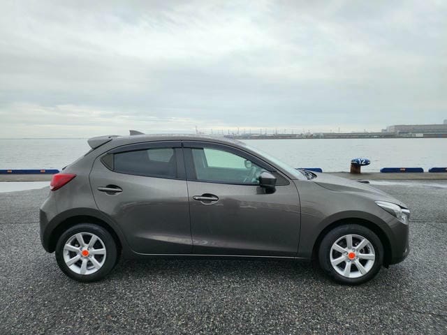 MAZDA DEMIO 15S 2019/2 photo 2