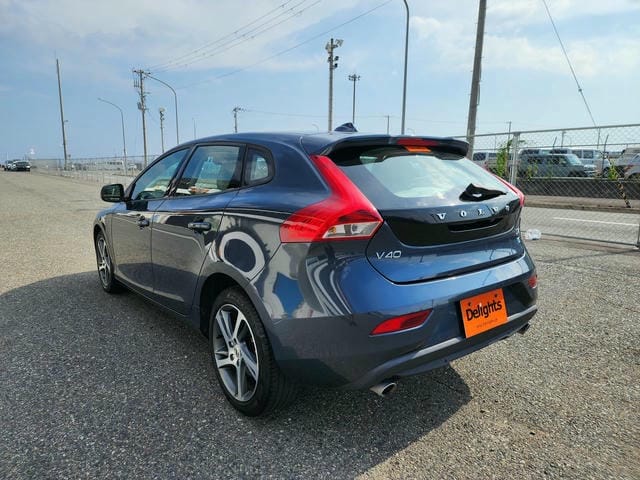 VOLVO V40  2019/1 photo 5