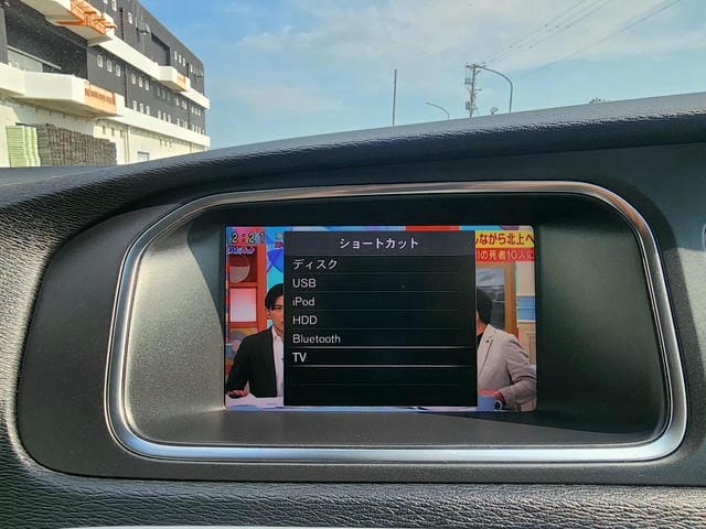 VOLVO V40  2019/1 photo 11