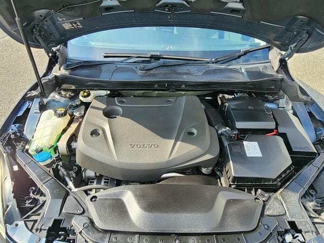 VOLVO V40  2019/1 photo 32