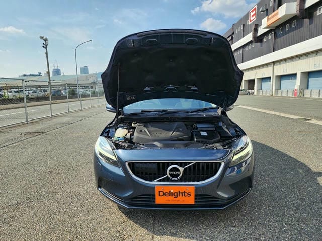 VOLVO V40  2019/1 photo 33