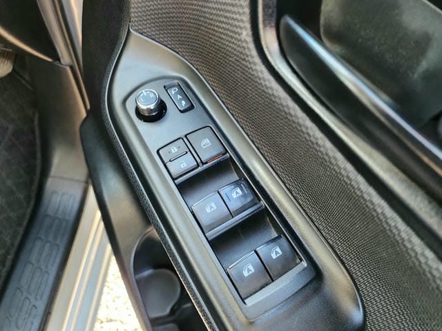 TOYOTA VOXY X 4WD 2019/8 photo 19