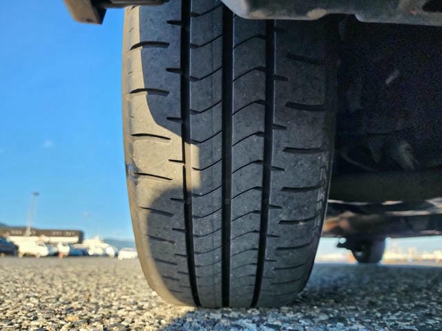 TOYOTA VOXY X 4WD 2019/8 photo 27