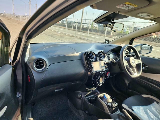NISSAN NOTE E POWER X 2019/8 photo 9