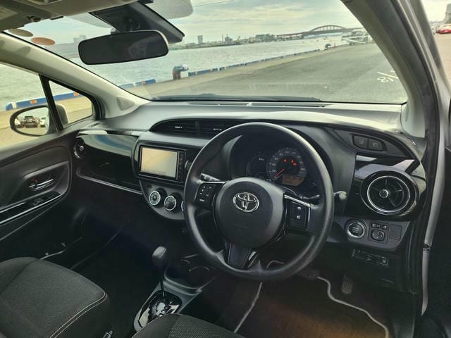 TOYOTA VITZ F SAFETY EDITION 3 2019/6 photo 8