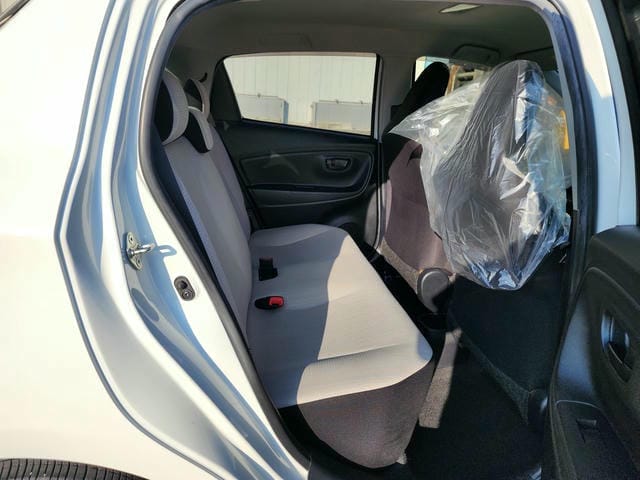 TOYOTA VITZ F 2019/9 photo 12