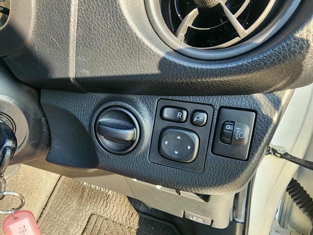 TOYOTA VITZ F 2019/9 photo 19