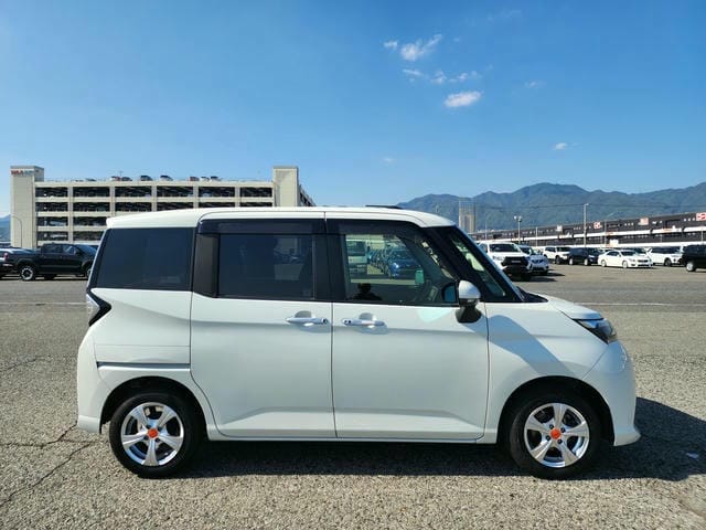 TOYOTA TANK G COZY EDITION 2019/10 photo 2