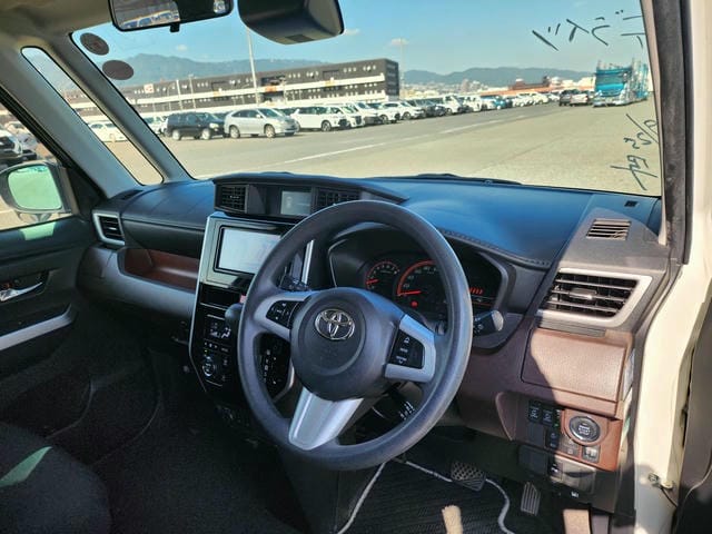 TOYOTA TANK G COZY EDITION 2019/10 photo 8