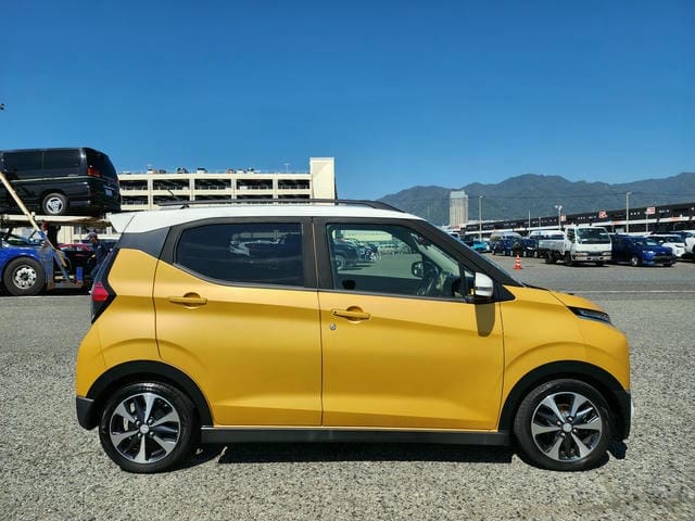 MITSUBISHI EK CROSS T 2019/8 photo 2