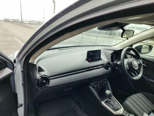 MAZDA DEMIO 15C 2019/3 photo 9