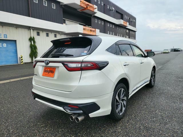 TOYOTA HARRIER PROGRESS 2019/4 photo 3