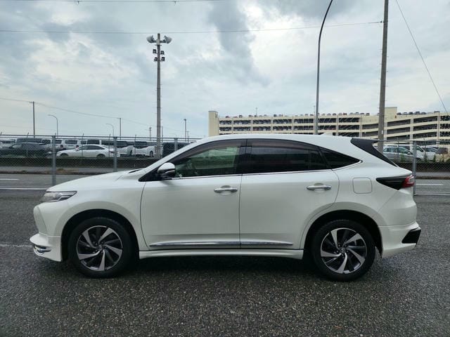 TOYOTA HARRIER PROGRESS 2019/4 photo 6