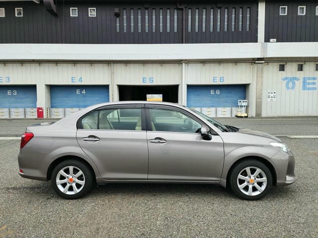 TOYOTA COROLLA AXIO 1.5G 2019/5 photo 2